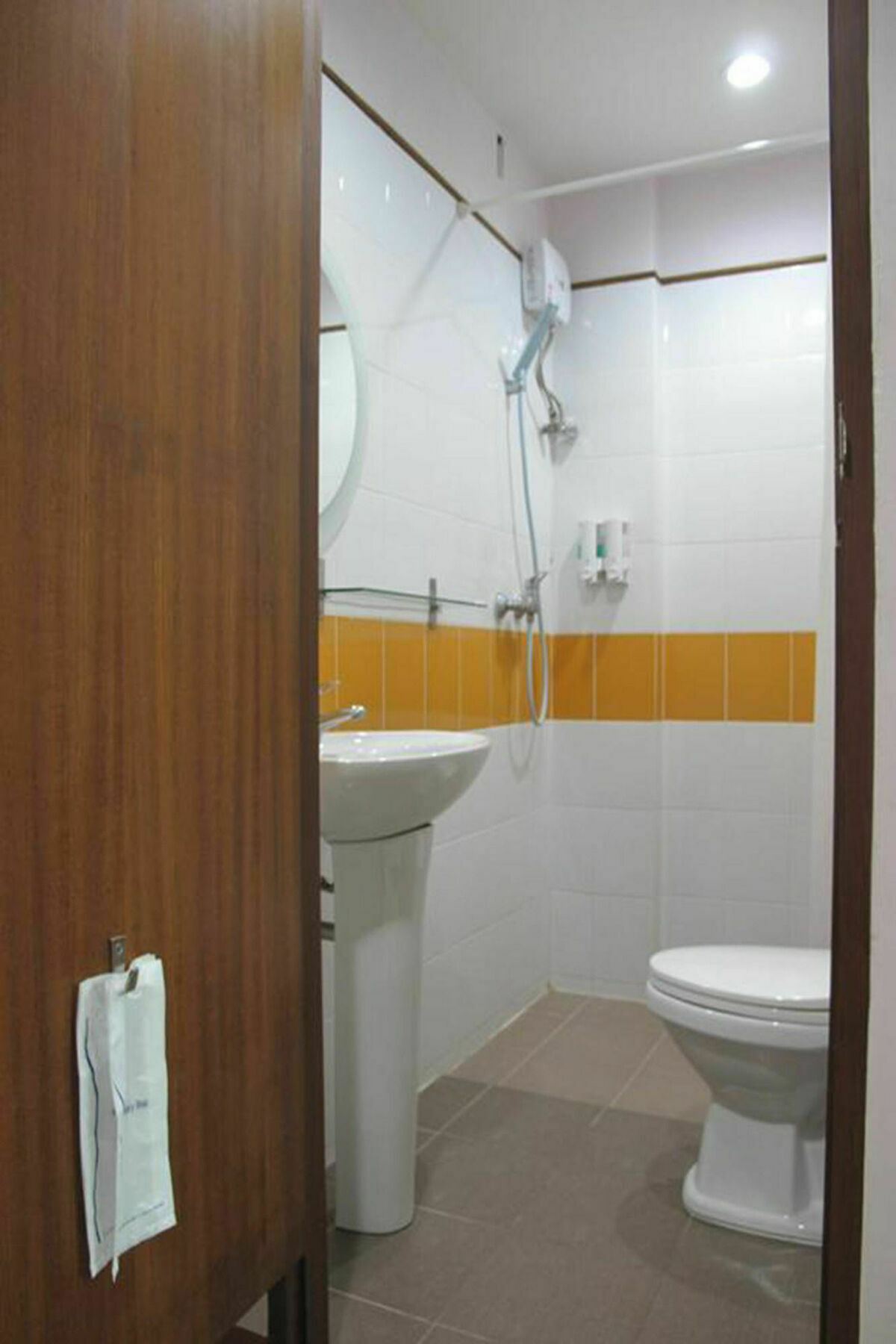 Rada Arak 79/4 Hostel Csiangmaj Kültér fotó